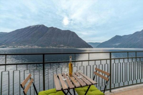 Paolo's Home - overlooking the Lake Colonno